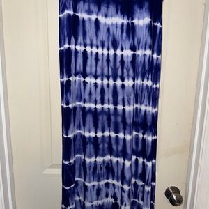 CHICO'S-blue/wht 'Marissa Tie-Dye' knit maxi pull on size 1 (8/10)